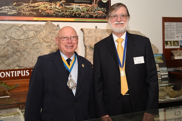 k-324.jpg - PRESENT MAYOR AND PREVIOUS - BNSS OPEN DAY - 16.4.2016