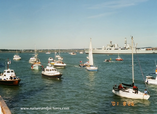 fosweb-08.jpg - INTERNATIONAL FESTIVALS OF THE SEA - 1998 & 2001
