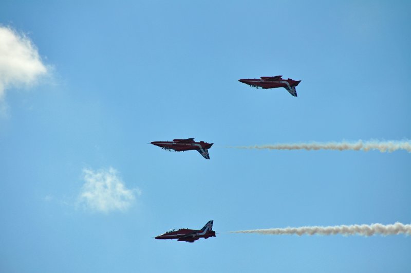 s-189.jpg - RED ARROWS - BOURNEMOUTH AIR FESTIVAL - 31.8.14